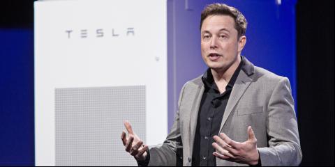 Elon Musk propose ses PowerWall  Puerto Rico